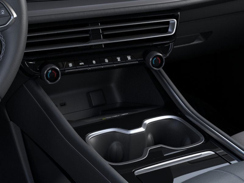 2025 Chevrolet Traverse FWD LT