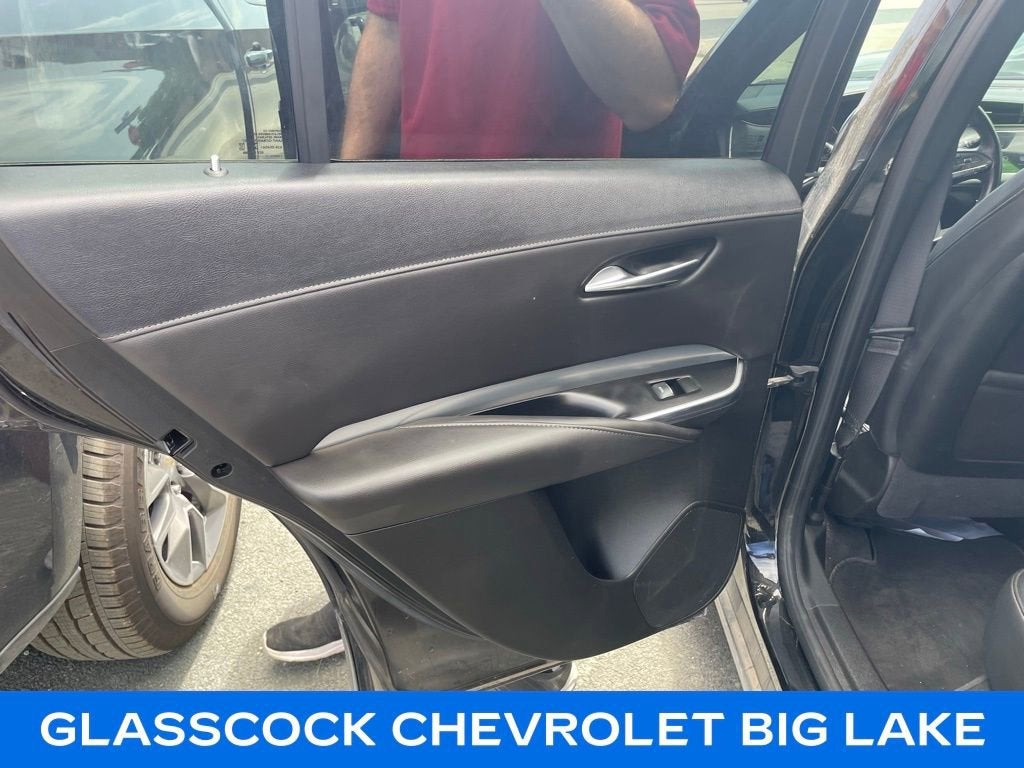 2022 Cadillac XT4 AWD Premium Luxury