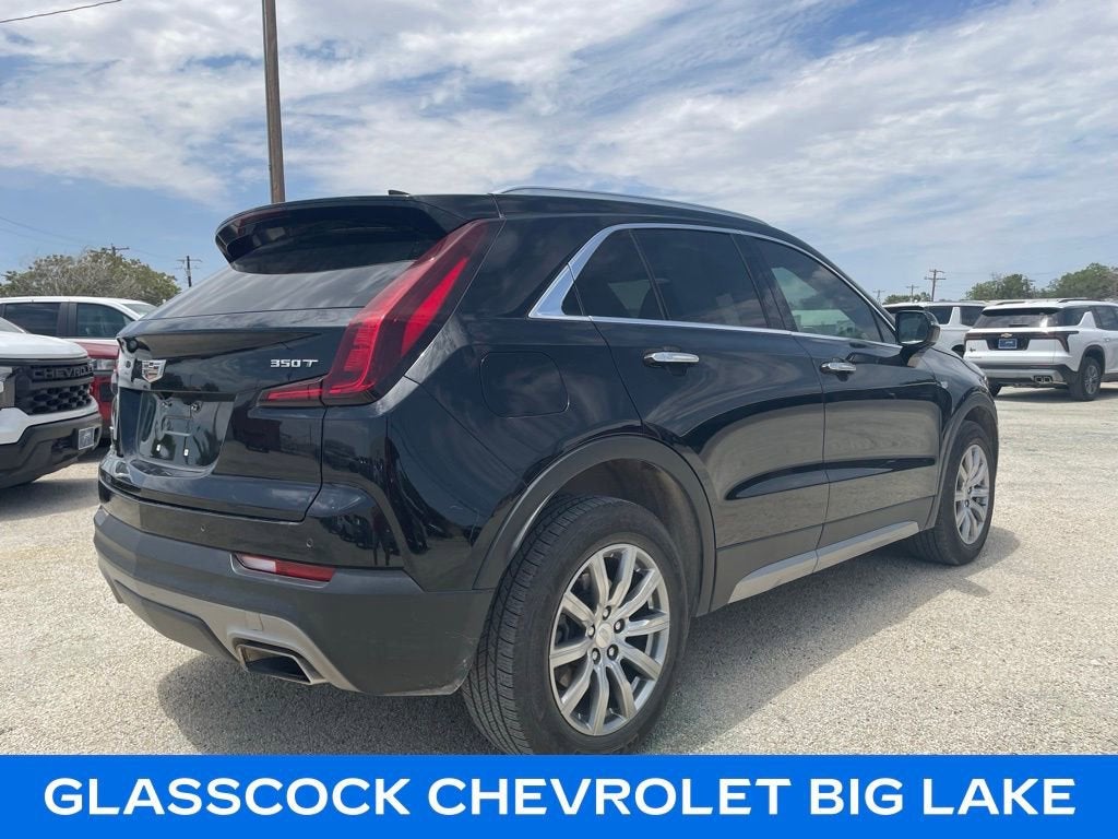 2022 Cadillac XT4 AWD Premium Luxury