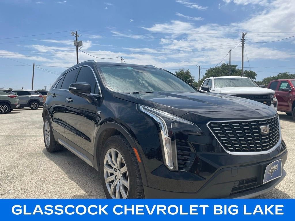 2022 Cadillac XT4 AWD Premium Luxury